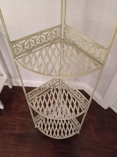 French Style Corner Shelf