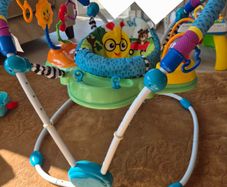 Baby Einstein Neighbourhood Jumparoo