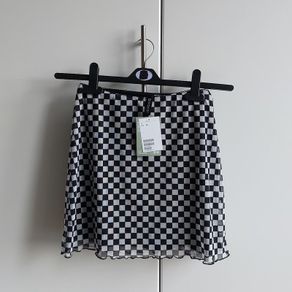 Skirt RRP 15 euro