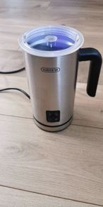 4 in 1 Milk Frother Frothing Foamer Fully automatic Milk Warmer Cold/Hot Latte Cappuccino Chocolate Protein powder M3