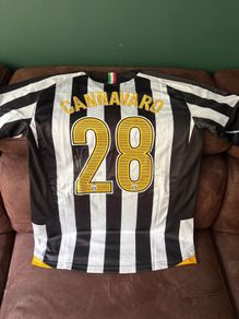 Cannavaro signed Juventus jersey