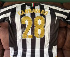 Cannavaro signed Juventus jersey