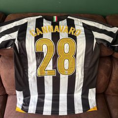 Cannavaro signed Juventus jersey
