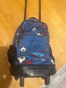 TOTTO School Backpack with Wheels