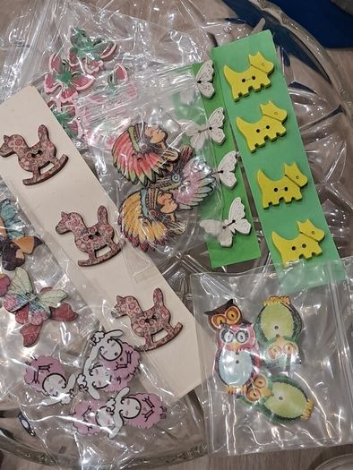 buttons