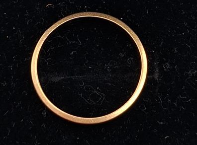 22 ct yellow gold ring size P