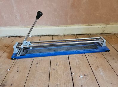 Large tile cutter