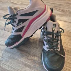 The North Face Women Vectiv Infinite Futurelight Size UK4