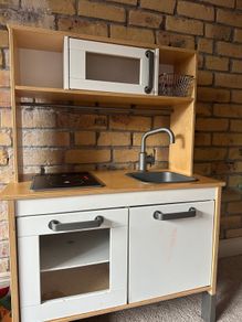 IKEA kitchen kids