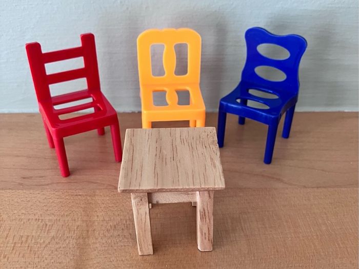 Dolls House Furniture
