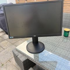 computer monitor