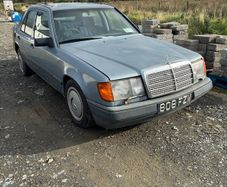 Mercedes 300e