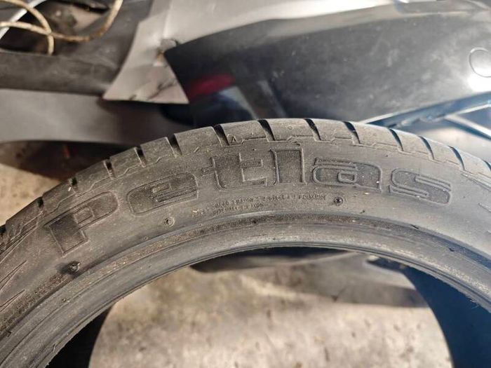 255-40-zr19 tyre