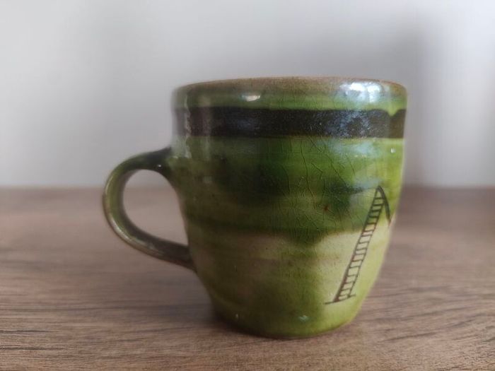 Mum mug Terrybaun Pottery
