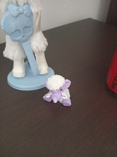 abbey abombable G1 complete outfit and pet