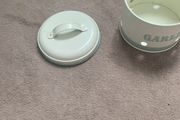 Garlic container  by Jamie Oliver