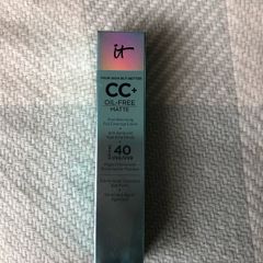 IT cosmetics cc cream - deep new unopened box