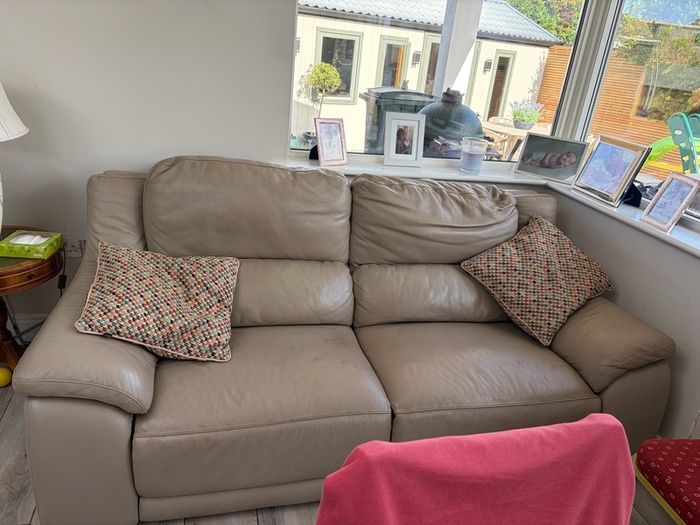 leather recliner
