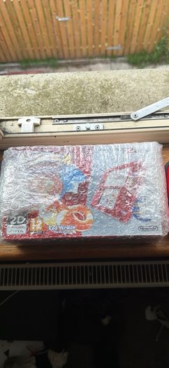 Nintendo 2DS Pokemon Red Charizard Edition Rare Boxed