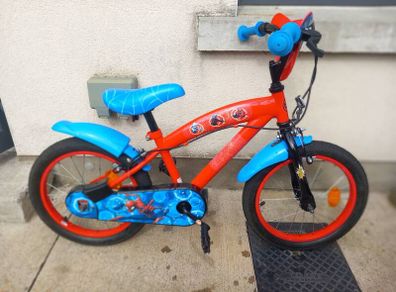 Kids spiderman bike size 16 inch wheels