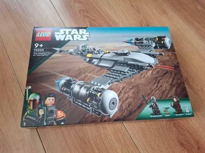 LEGO 75325 Star Wars The Mandalorian's N-1 Starfighter