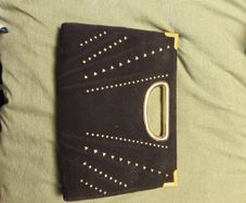woman's bag black clutch