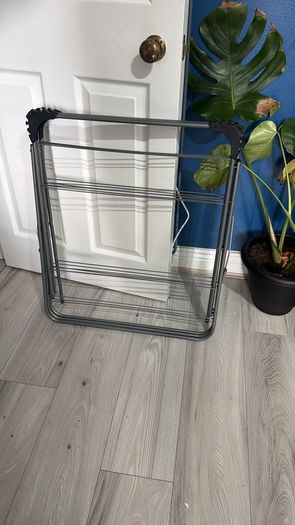 Tower airer