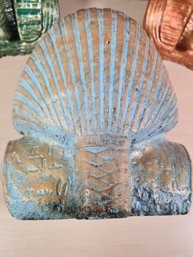 cast concrete Egyptian Pharoah Tutankhamun King Tut statue indoor outdoor ornament garden patio porch conservatory