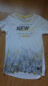 E1 SALE!  White New York Top. Age 11-12