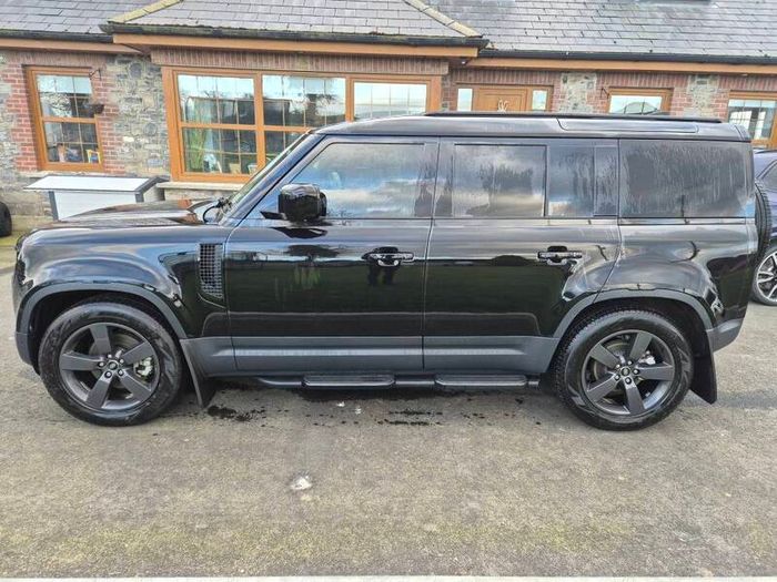 Defender 20" Alloys and tyres as new