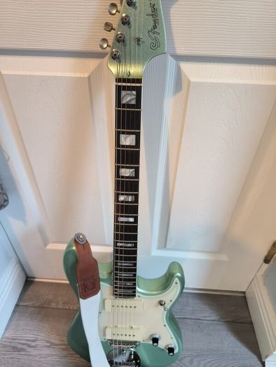Fender Parallel Universe Volume II Jazz Stratocaster Mystic Surf Green