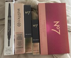 Makeup Bundle