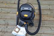 Titan wet/dry vacuum
