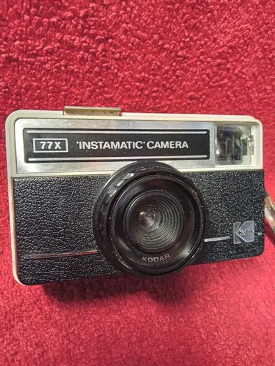 Vintage Kodak Instamatic 77X  Camera