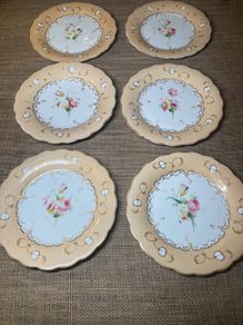 Set of  6 Pretty side plates