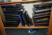 48 Laptops, for parts / repair ONLY