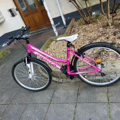 Girls bike