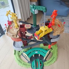 thomas and friends crane tower