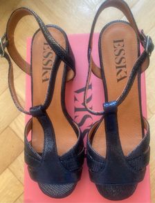 Esska Charlie sandals - brand new