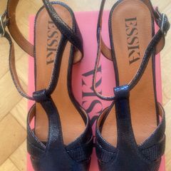Esska Charlie sandals - brand new