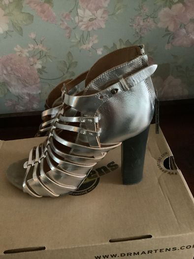 Diesel black gold  sandals, good condition, uk6 , made in Italy