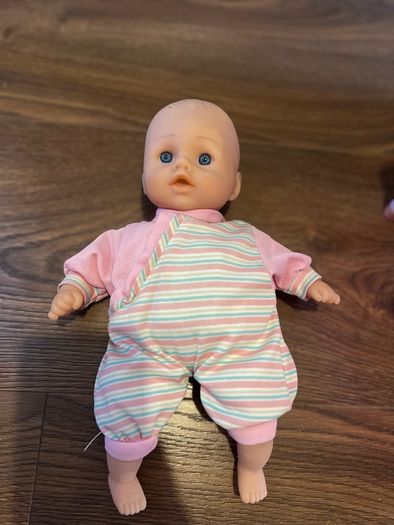 Doll Playpen with 2 Dolls