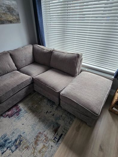 Corner Sofa & Ottoman