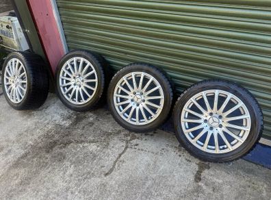 Mercedes 17 alloys brand new tires