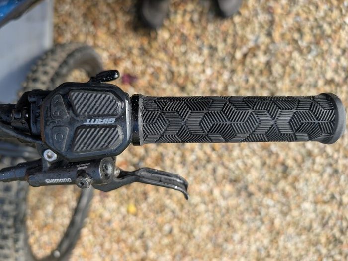 Giant Trance E full suspension electric MTB Mountain Bike
