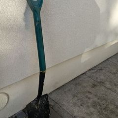 Garden shovel