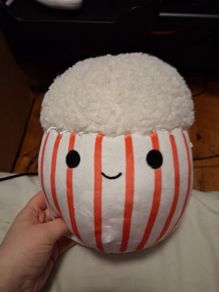 Arnel the Squishmallow