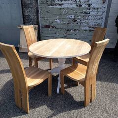 Solid Mahogany Table and 4 chairs
