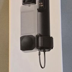 Insta360 Foldable 2-in-1 Selfie Stick, 1/4" Mount, Compatible with X5, X4, X3, Built-in Tripod