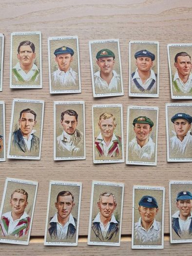 Cricketers 1934 serie of 50 full Set John Players  Cigarette Cards